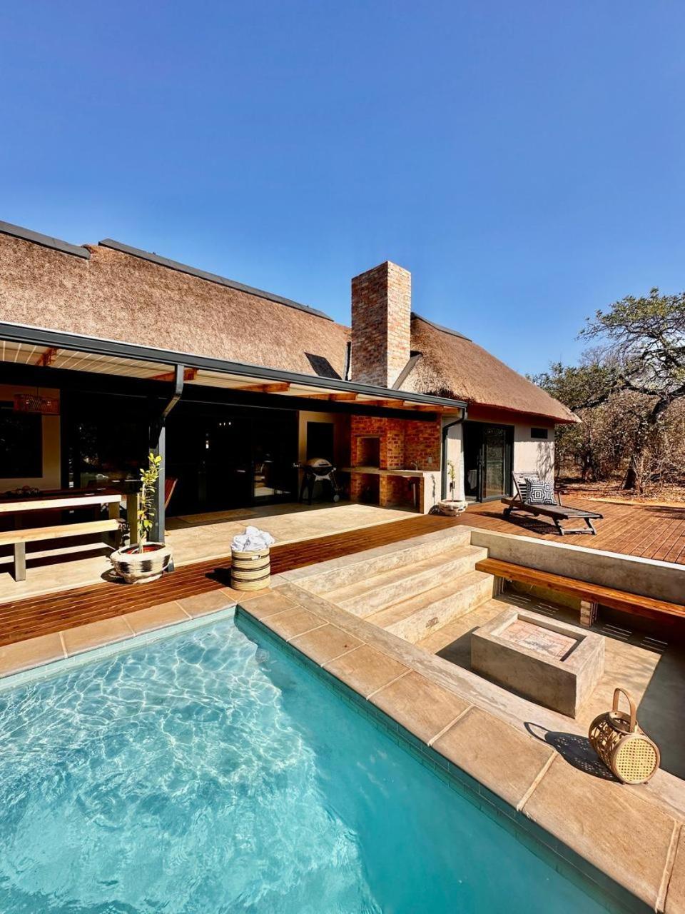 Pumba Villa *