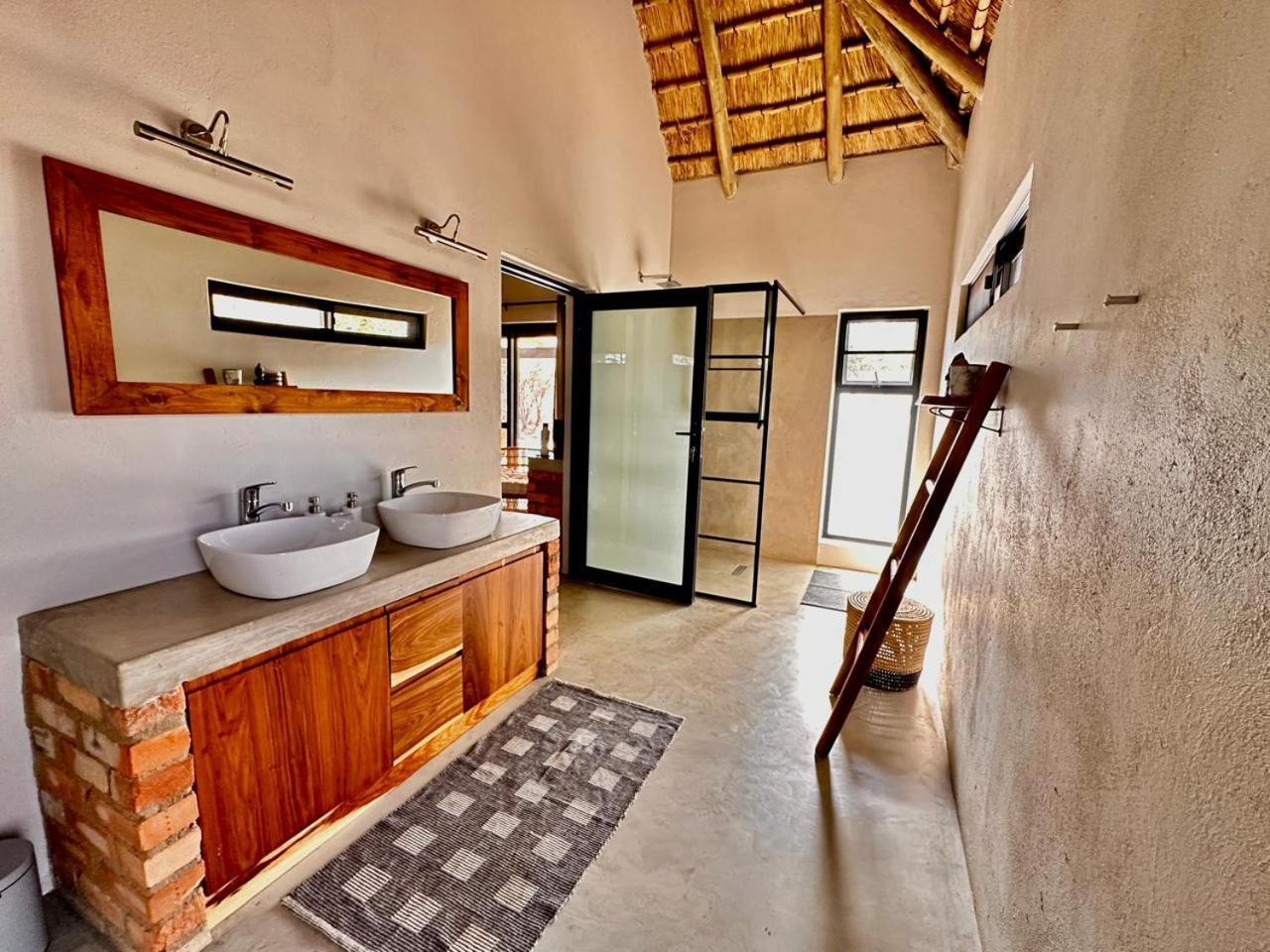 Pumba Hoedspruit